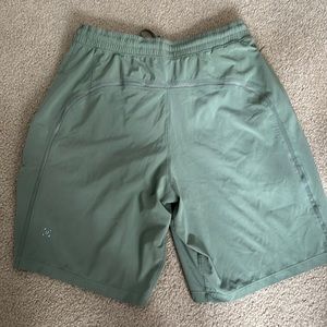 - lululemon Mens medium Pace Breaker Lined Short - used but in good condit…